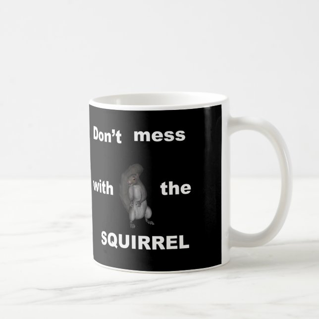 Café Taza enojada de la ardilla (Derecha)