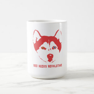 Café Taza fornida roja de la revolución