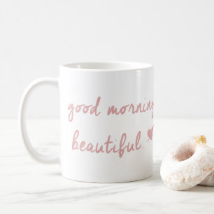 Café Taza hermosa de la buena mañana con el corazón