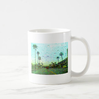 Café Taza lluviosa de la calle