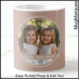 Café Taza marrón con foto y mensaje del Día de la Madre