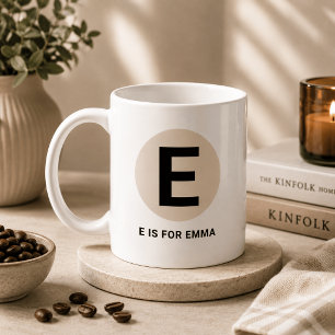 Café Taza Moderna de Inicial – Diseño “E es para [Nombr