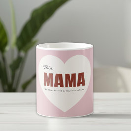 Café Taza moderna personalizada del corazón de Mama
