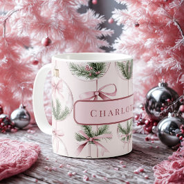 Café Taza personalizada con adorno de Navidad rosa mode
