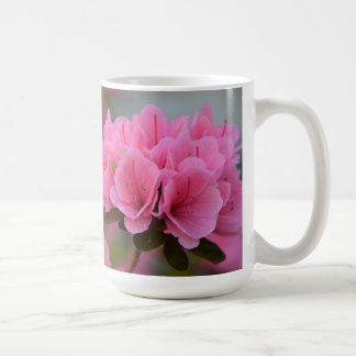 Café Taza rosada de las azaleas