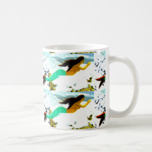 Café taza triguena de las sirenas de la natación