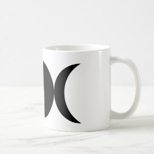 Café Taza triple negra de la luna de la bruja fresca