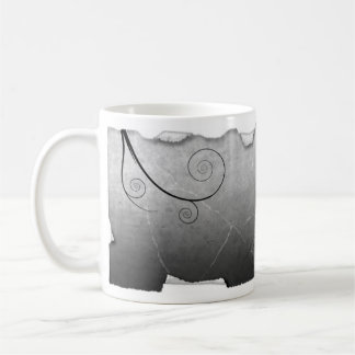 Café Taza triste V1 del chica de la mariposa