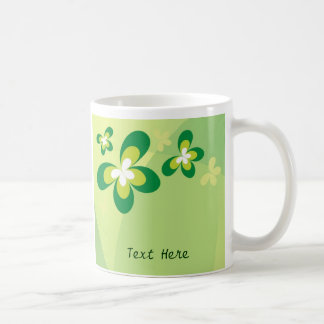 Café Taza verde de la mariposa