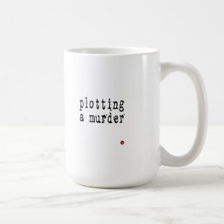 Café trazar la taza de un escritor del asesinato