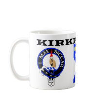Una taza de Kirkpatrick con insignias azules