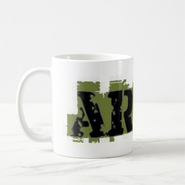 CAFÉ VERDE Y NEGRO DE LA TAZA DEL EJÉRCITO (Izquierda)