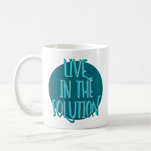 Café Vive en la Solución Taza con Eslogan de Recuperaci