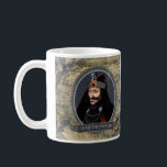 Café Vlad la taza histórica de Impaler<br><div class="desc">El príncipe de Wallachiaalso conocido como ` Vlad el Impaler' era un miembro de la casa de Draculesti.</div>