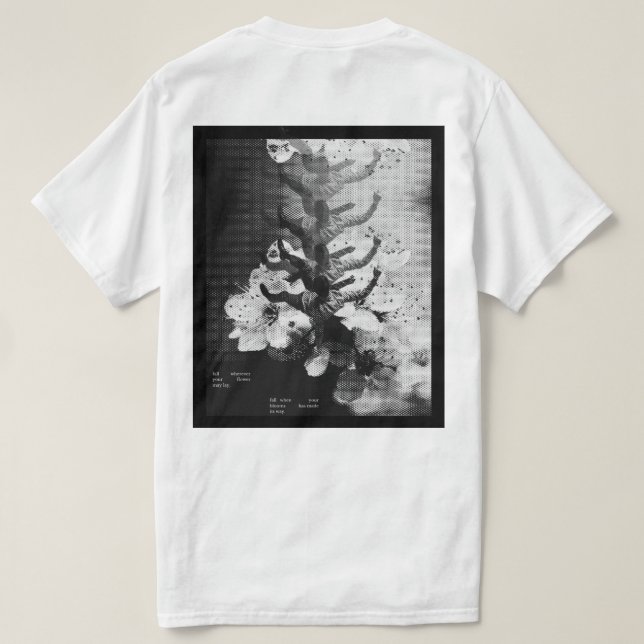 Caída con Gracia - Poética camiseta floral grunge (Reverso del diseño)