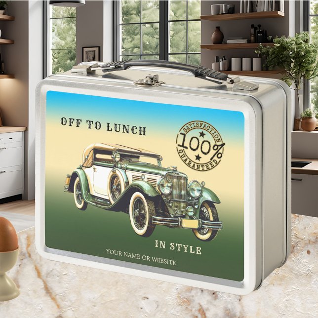 Caja clásica de almuerzo de coche de época (A retro style lunch box featuring a vintage classic car)
