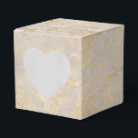 Caja de Favor de Damasco Crimson Rojo y Oro Vintag<br><div class="desc">Vintage caja de favores damasquinados de marfil con acentos de oro para complementar la colección de abajo.</div>
