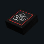 Caja de joyas de Rosa<br><div class="desc">Di que te amo con este cajón de rosa de bonito. Utilice esta caja de madera para guardar joyas,  agujeros,  pendientes,  anillos de compromiso,  etc. El diseño es de obras de arte originales.</div>