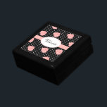 Caja de joyas rosa personalizada<br><div class="desc">Personalice este cuadro decorativo cambiando el nombre. Utilice esta elegante caja rosa como joyería,  caja de regalo,  decoración,  caja de conservas,  etc.El diseño es de arte original.</div>