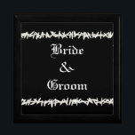 Caja de novias y novios<br><div class="desc">Caja de regalos de Novia y Groom.</div>