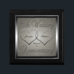 Caja De Regalo 10.º Boda Anniverario Tin Look Keepsake<br><div class="desc">Diseño original del décimo aniversario Boda de Holiday Hearts Designs (todos los derechos reservados).</div>