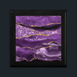 Caja De Regalo Agple Violet Gold Purpurina Geode Su Nombre<br><div class="desc">Agate Violet Gold Purpurina Geode Nombre personalizado Sparkle Marble Personalizado Cumpleaños - Aniversario o Regalo Boda / Proveedor - Añadir tu nombre - Texto o Eliminar - Hacer tu regalo especial - Redimensionar y mover o eliminar y agregar texto / elementos con la herramienta de personalización. Diseño de MIGNED. Por...</div>