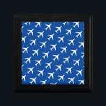 Caja De Regalo Avión piloto de aviación<br><div class="desc">Funky Y Elegante Caja de Regalo de Avión/Piloto de Avión para añadir a su colección. Un regalo fresco / idea de regalo para todos los que aman el diseño personalizado de artículos únicos, vibraciones positivas, aviación, vuelo, cielo, aviones, aviones, pilotos, tema del transporte aéreo, etc. Vuelo, avión, alas, capitán, jet,...</div>