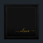 Caja De Regalo Black Gold Modern Script Girly Monograma Nombre<br><div class="desc">Guión simple negro y dorado Monograma Nombre joyería Keepsake Box. Esto hace que la graduación perfecta,  el cumpleaños,  el boda,  la ducha de novia,  el aniversario,  la ducha de bebé o la fiesta de soltera sea un regalo para alguien que ama el lujo glam y los estilos de moda.</div>