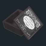 Caja De Regalo Bodas de tipografía de Chalkboard<br><div class="desc">Chalkboard Vintage Modern Mr and Mrs Chalkboard Wedding Invitaciones a la boda Dulce y elegante bodas de pizarra Chalkboard Modern Vintage Invitaciones a dulces y suaves bodas de pizarra Boda Camisetas</div>