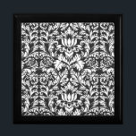 Caja De Regalo Brocade Lace de Damasco Blanco Negro<br><div class="desc">Un antiguo brocado de damascos de los años 1800,  es un clásico patrón complejo en blanco y negro. Los patrones de Damasco son conocidos por los patrones intrincados y reversibles del material tejido,  y son valorados por su ornalidad. (Este diseño es una reproducción fotográfica de tela adamascada)</div>