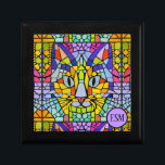 Caja De Regalo Cara de gato jazzy - Colores vibrantes - cualquier<br><div class="desc">Aquí hay un diseño de los amantes de los gatos que es tan bueno para los hombres como para las gales, y que también funciona para todas las edades. La cara de gatito de colores vivos tiene un aspecto de imitación de vidrios o mosaicos. Puede agregar hasta 3 iniciales para...</div>
