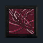 Caja De Regalo Cintas abstractas de Borgoña y Gris<br><div class="desc">La caja de regalo de Borgoña y gris presenta una composición artística de cinta abstracta con tonos de marrón de vino de Borgoña y gris con acentos blancos sobre un fondo de color burdeos.</div>
