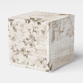 Caja de regalo de madera con diseño floral marrón