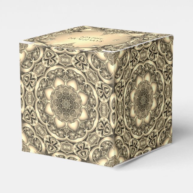 Caja de regalo de vacaciones con decoración dorada (Costado Anverso)