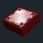 Caja de regalo del 40° aniversario del Boda Ruby<br><div class="desc">Diseño de imágenes Digitalbcon con un tema de color rojo rubí con una variedad de imágenes, formas, patrones, estilos y fuentes personalizados en esta única caja de regalo "Aniversario del Boda Ruby". Este elegante y atractivo diseño se completa con letras de texto en personalizable para su propia ocasión especial. COMPLETE...</div>
