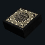 Caja de regalo del aniversario del Boda de flores<br><div class="desc">Diseño de encaje único y estiloso en tatuajes decorativos en color dorado y negro como, diseño - Exquisito y elegante matrimonio personalizado, aniversario o compromiso presente. Personalice con nombres, fecha de aniversario y monograma o números - hecho en una maravillosa caja de regalo de madera para guardar baratijas, joyería para...</div>