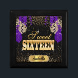 Caja De Regalo Dulce cumpleaños número 16 | Globo morado<br><div class="desc">Feliz 16º cumpleaños - Personaliza la caja de regalo Keepsake lista para que puedas personalizarla. ✔ NOTA: ¡SÓLO CAMBIA LAS ÁREAS DE PLANTILLA NECESARIAS! 😀 Si es necesario, puede eliminar el texto y empezar a agregar de nuevo el texto y la fuente que desee. 📌 Si necesita una mayor personalización,...</div>