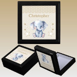 Caja De Regalo Estrellas de elefante lindo añaden nombre de keeps<br><div class="desc">Mantén la caja de regalo para los niños. Personaliza con un nombre. Con un elefante lindo,  puntos de polka y estrellas con los colores marrón y blanco.</div>