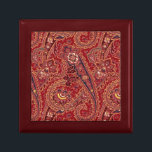 Caja De Regalo Floral de color rojo, azul, amarillo y blanco<br><div class="desc">Caja de Regalos Florales de Pisley Rojo,  Azul,  Amarillo y Blanco de Gerson Ramos.</div>