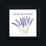 Caja De Regalo Flores de lavanda hierbas acuáticas moda púrpura<br><div class="desc">Flores de lavanda caja de madera. Hierbas. Jardín. La decoración de la cocina. Flores moradas. Decoración de lavanda. Pintura de lavanda. Pintura acuática original de la artista Monika Howarth. Puedes personalizarlo con tu nombre.</div>