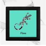 Caja De Regalo Gecko verde y negro del Mar del Suroeste<br><div class="desc">Estupendo keepsake/joyería en verde marino,  negro y blanco - decorado con un encantador gecko de inspiración azteca. Personaliza con tu nombre/destinatario. Añade algo de encanto a tu decoración.</div>