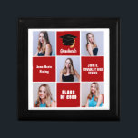 Caja De Regalo Graduación del Personalizado de Collage de fotos d<br><div class="desc">Una elegante caja de regalos de collage de fotos para personalizados de grado senior con cuadrados rojos clásicos para un estudiante de secundaria graduado con la clase de 2023. Personalizar con sus fotos de retrato senior, nombre escolar y clase de graduación bajo la elegante caligrafía para un gran regalo de...</div>