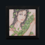 Caja De Regalo Ivy Bride Chica Retrato Lápiz de arte Ilustracion<br><div class="desc">Diseñado sobre la base de mi ilustracion a lápiz de un hermoso retrato chica en su hermoso vestido decorado con hojas de hiedra a su alrededor. Por favor,  revise mi tienda para ver si hay elementos coincidentes.</div>