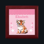 Caja De Regalo Las estrellas del tigre de corte añaden un nombre<br><div class="desc">Mantén la caja de regalo para los niños. Personaliza con un nombre. Con un tigre lindo,  puntos de polka y estrellas con los colores rosa y blanco.</div>