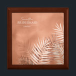 Caja De Regalo Lush Palm Leaf Boda Bridesmaid Terra Ctta ID956<br><div class="desc">Una paleta de colores a la moda en tonos terra cotta, cobre y roya, marcos geométricos brillantes y elegantes diseños, son la base de esta excitante suite boda. Tanto si planea una boda de destino como si se aloja cerca de casa, este delicado conjunto de diseño de hojas de palma...</div>