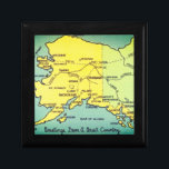 Caja De Regalo Mapa vintage de Alaska - Estrecho de Bering, Nome,<br><div class="desc">Mapa de época de Alaska. El mapa muestra las ciudades,  pueblos,  islas y montañas de Alaska. Siberia y Canadá también representaron,  junto con la línea del Círculo Ártico.</div>