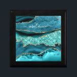Caja De Regalo Marble de oro azul verde azulado Turquesa su nombr<br><div class="desc">Cajas de regalo con Purpurina de oro azul agate Verde azulado Marble Aqua Turquoise Geode Regalo de Personalizable - Añadir su nombre / texto - Hacer su caja de regalo especial ! Redimensionar y mover o eliminar / añadir texto / elementos con la herramienta Personalización ! Diseño por MIGNED !...</div>