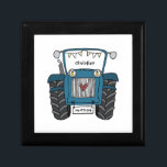 Caja De Regalo Mejor hombre de la boda de un país con un tractor<br><div class="desc">Un regalo de boda de granja de tractores que puede ser personalizado. Si desea cambiar el tamaño o el tipo de letra,  haga clic en el botón de edición para personalizar. El embalaje en el tractor está en una crema sutil y blanco.</div>