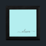 Caja De Regalo Nombre de Monograma del Guión Azul Verde azulado M<br><div class="desc">Guión simple Verde azulado Aqua Blue Monograma Nombre joyería Keepsake Box. Esto hace que la graduación perfecta, el cumpleaños, el boda, la ducha de novia, el aniversario, la ducha de bebé o la fiesta de soltera sea un regalo para alguien que ama el lujo glam y los estilos de moda....</div>