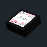 Caja De Regalo Nombre personalizado Watercolor Boho boda de flore<br><div class="desc">Moda de Boho pintada originalmente por la diseñadora Lorena Depante. Personalice con un nombre en una fuente de escritura elegante y moderna.</div>